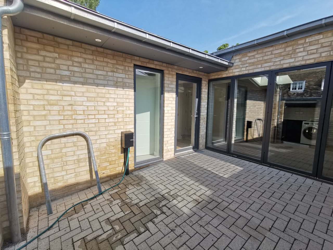 Additional image 18 of 2 Bed Semi-Detached House, Elm St, CB1, N1 7GU