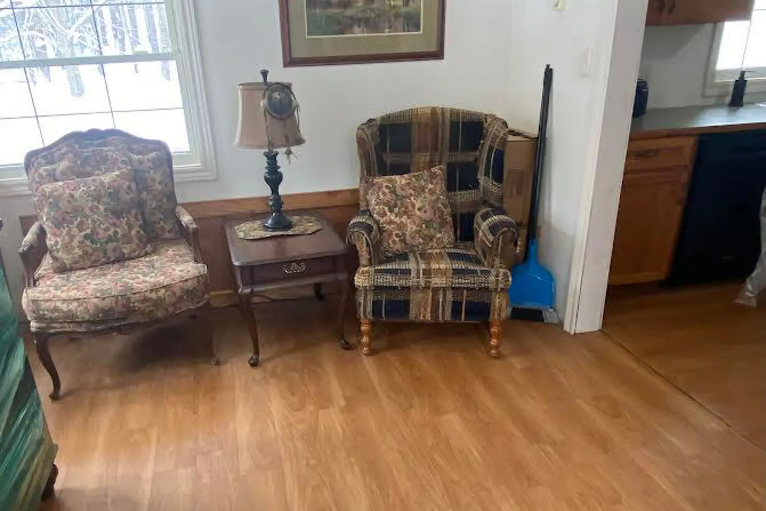 Additional image 14 of 2551 Yearley Road