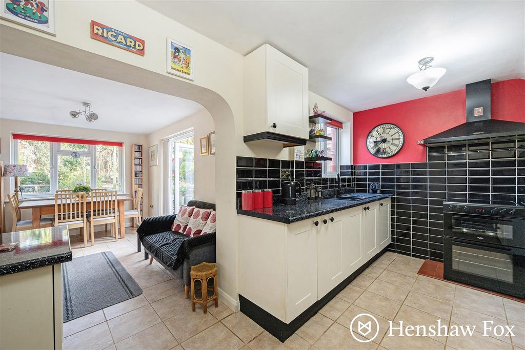 Additional image 7 of 3 bed detached house for saleHorns Drove, Rownhams, Hampshire SO16