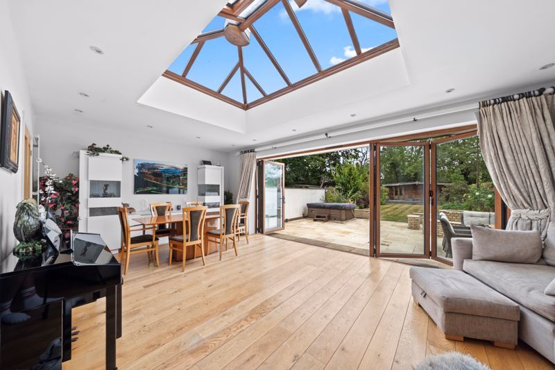 Additional image 2 of 5 bed detached house for saleKingsmead Avenue, Worcester Park KT4