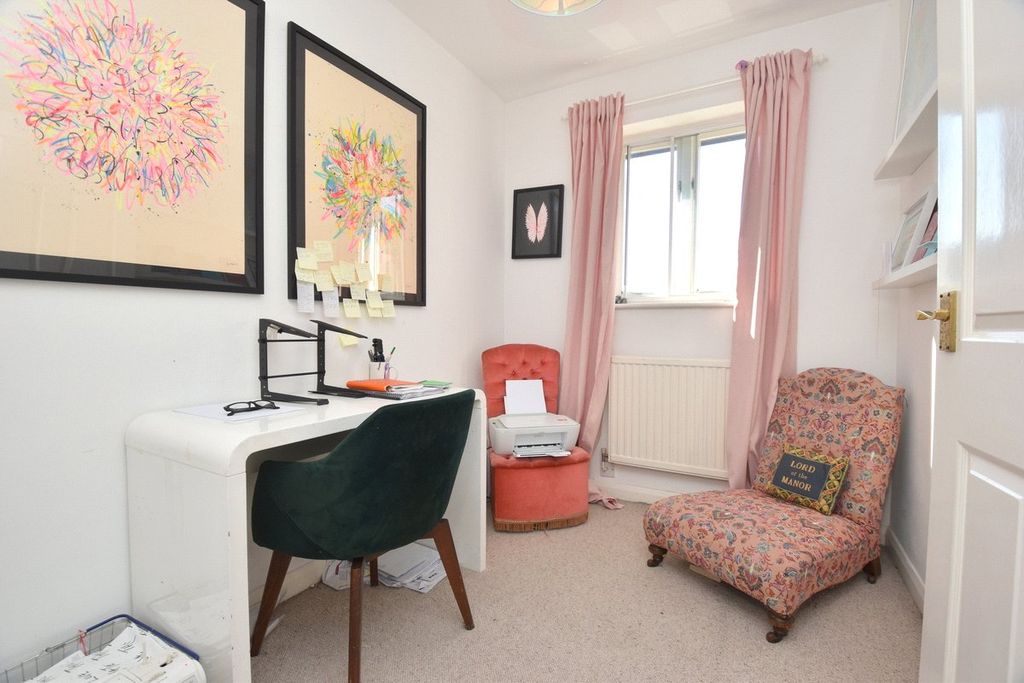 Additional image 5 of 4 bed terraced house for saleSutton Close, Woodbridge, Suffolk IP12