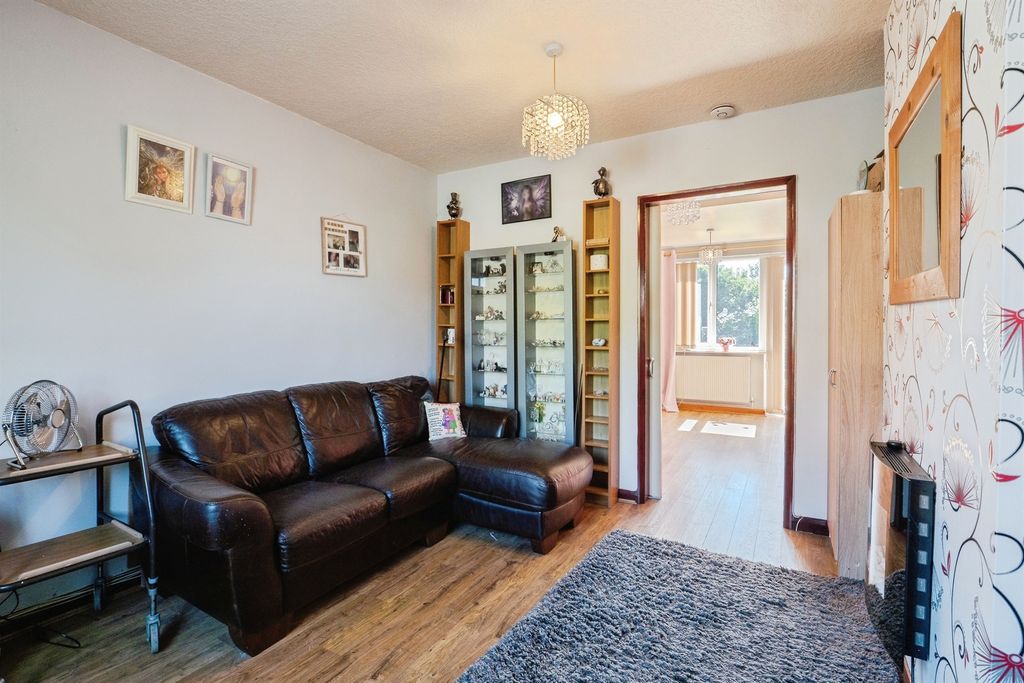 Additional image 10 of 3 bed semi-detached house for saleGracedieu Road, Loughborough LE11
