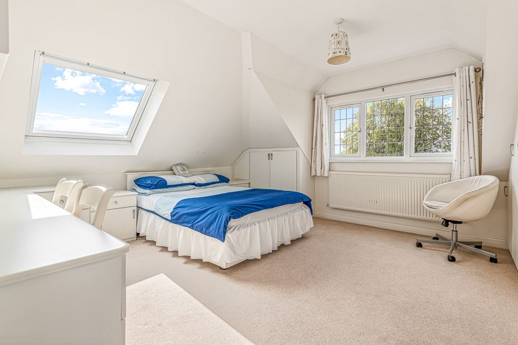 Additional image 10 of 6 bed detached house for sale5 Birches Road, Codsall WV8