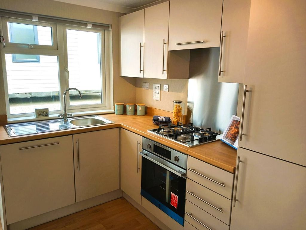 Additional image 7 of 2 bed mobile/park home for saleWoolacombe Station Road, Woolacombe EX34