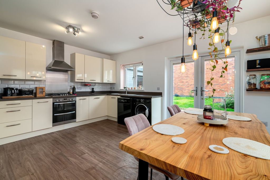 Additional image 5 of 3 bed detached house for saleRedwood Close, Coalville LE67