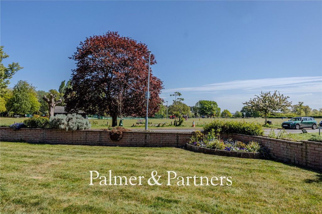 Additional image 2 of 3 bed bungalow for saleWestholme Close, Woodbridge, Suffolk IP12