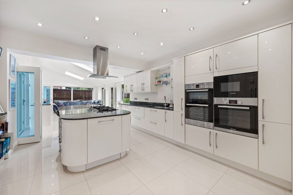Additional image 2 of 5 bed detached house for saleAvondale Rise, Wilmslow SK9