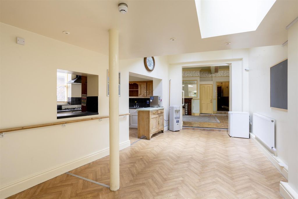 Additional image 8 of 15 bed property for saleMount Vale, York YO24