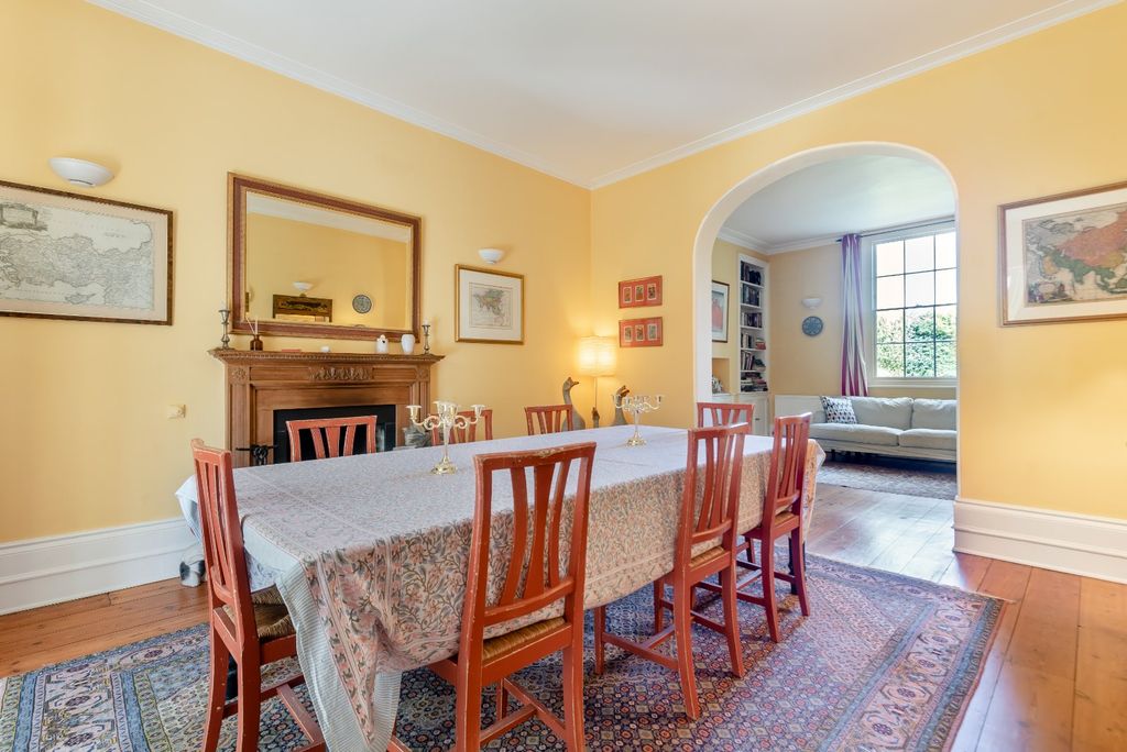 Additional image 9 of 6 bed detached house for saleVicarage Road, Yateley, Hampshire GU46