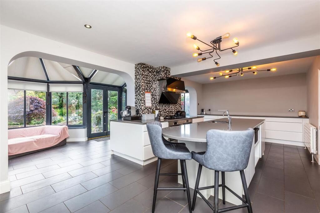 Additional image 3 of 5 bed detached house for salePark Street, Worksop S80