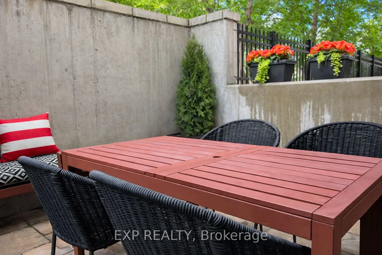 Additional image 7 of 429 Kent Street 118