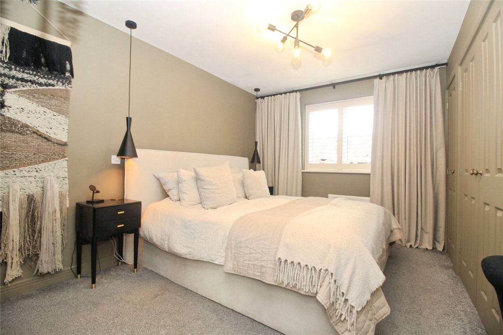 Additional image 12 of 4 bed detached house for saleFrezenberg Close, Burbage, Hinckley, Leicestershire LE10