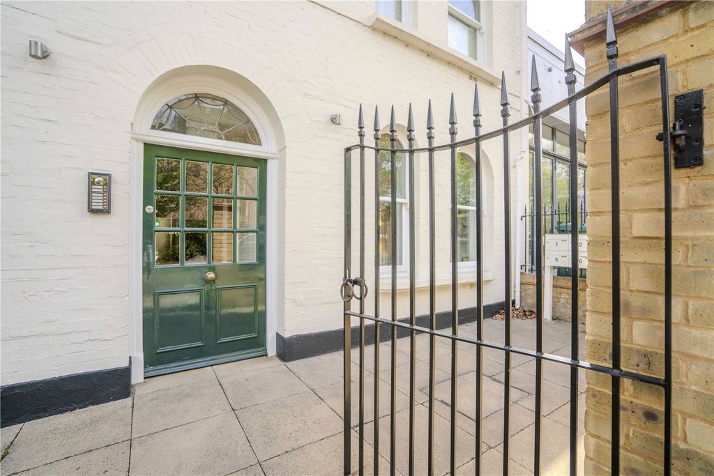 Additional image 10 of 1 bed flat for saleNorth Road, Richmond TW9