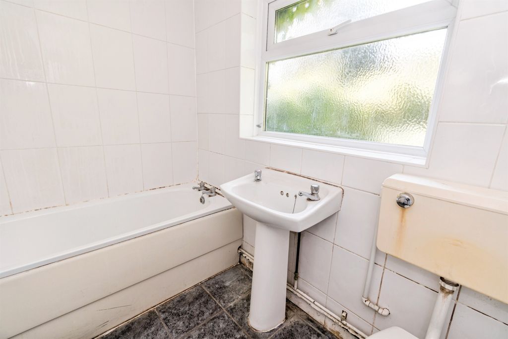 Additional image 10 of 3 bed terraced house for salePortswood Road, Southampton SO17