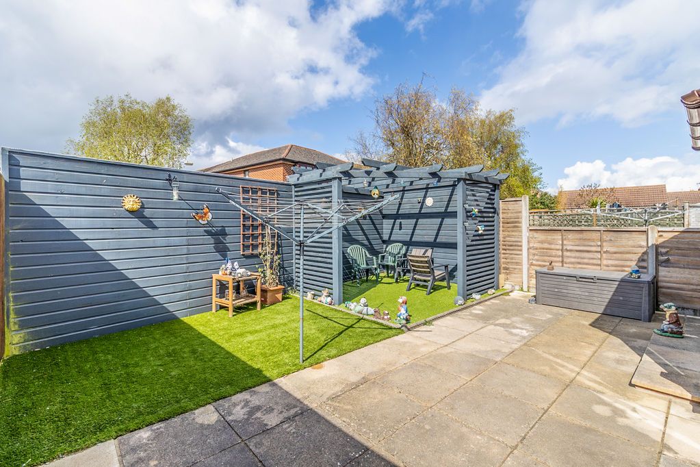 Additional image 11 of 2 bed end terrace house for saleMelrose Close, Southsea PO4