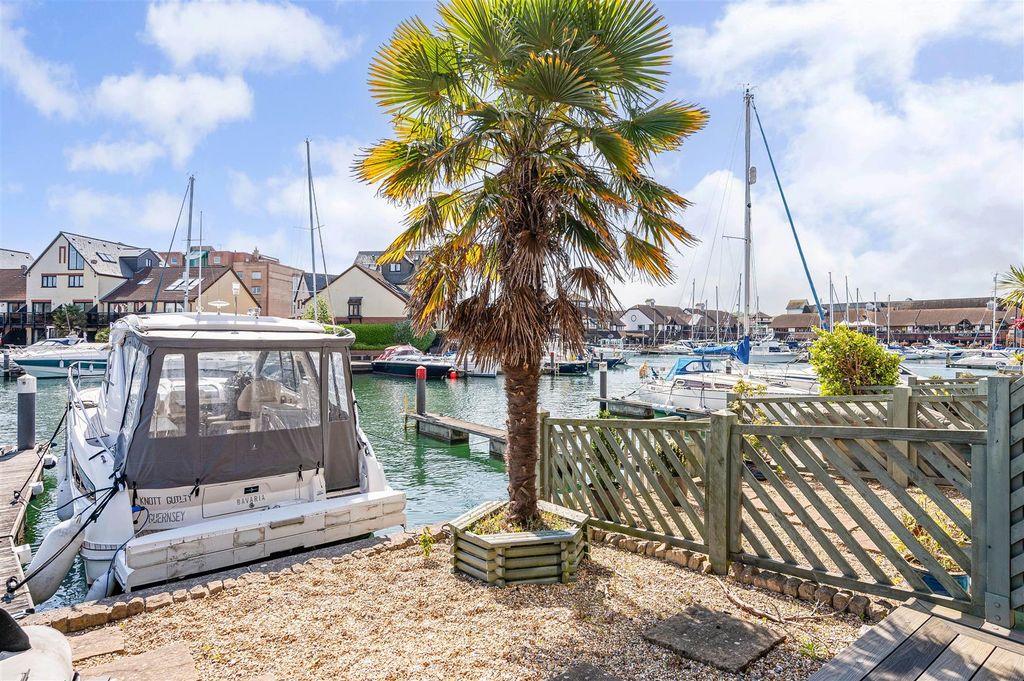 Additional image 14 of 3 bed terraced house for saleBryher Island, Port Solent PO6