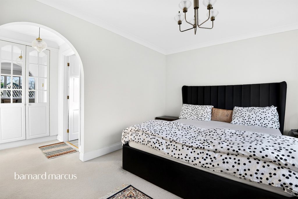 Additional image 11 of 4 bed detached house for saleCleveland Gardens, Worcester Park KT4
