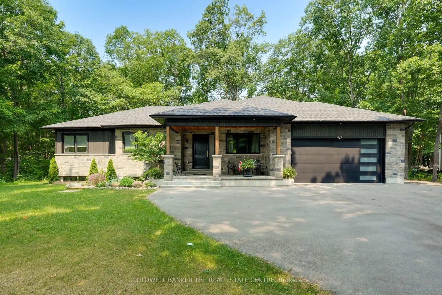 34 Oakwood Avenue