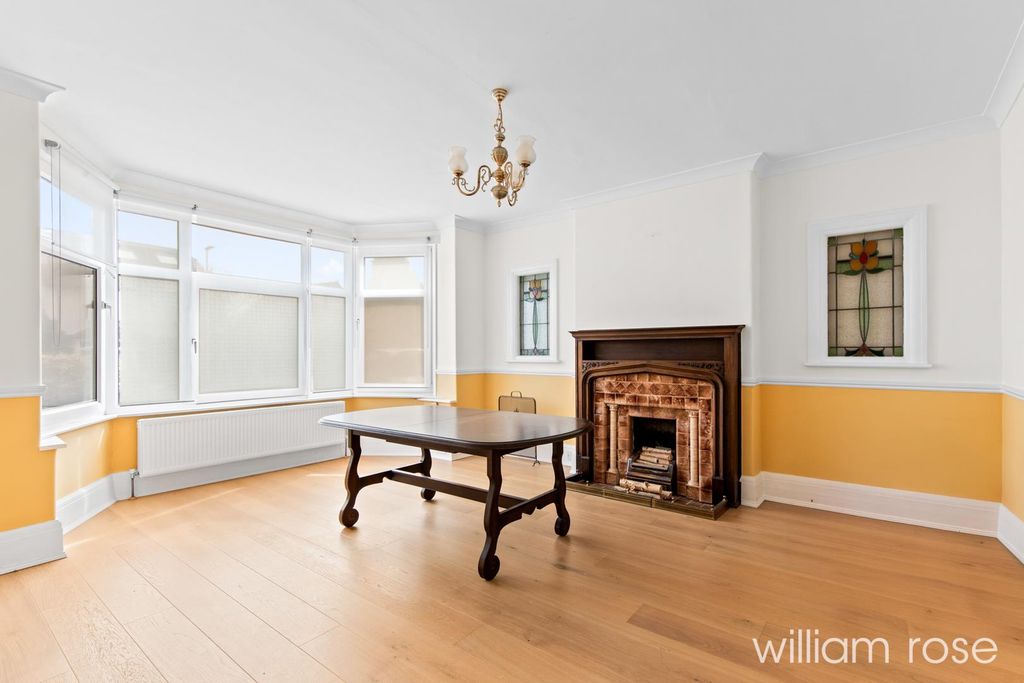 Additional image 9 of 7 bed semi-detached house for saleKings Avenue, Woodford Green IG8