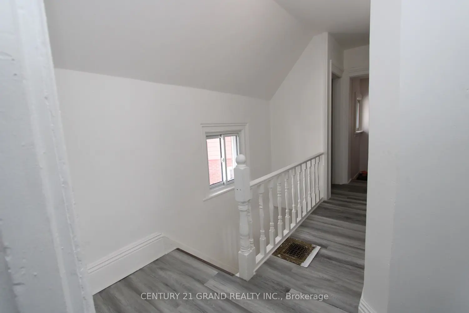 Additional image 14 of 97 Park Avenue