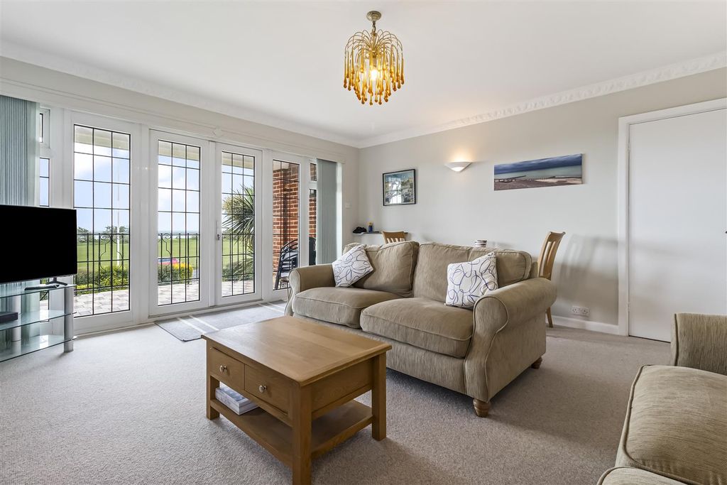 Additional image 15 of 2 bed flat for saleMarine Drive, Goring, Worthing BN12