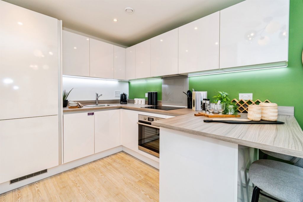 Additional image 17 of 1 bed flat for saleGranada House, Southampton SO14