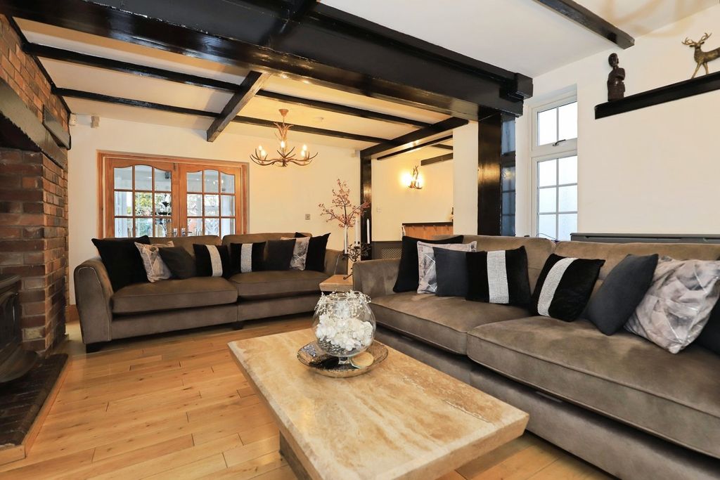 Additional image 4 of 4 bed detached house for saleStourbridge Road, Wolverhampton WV4