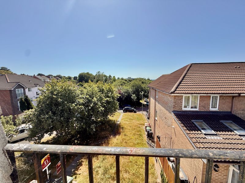 Additional image 9 of 2 bed flat for saleHolne Chase, Plymouth PL6