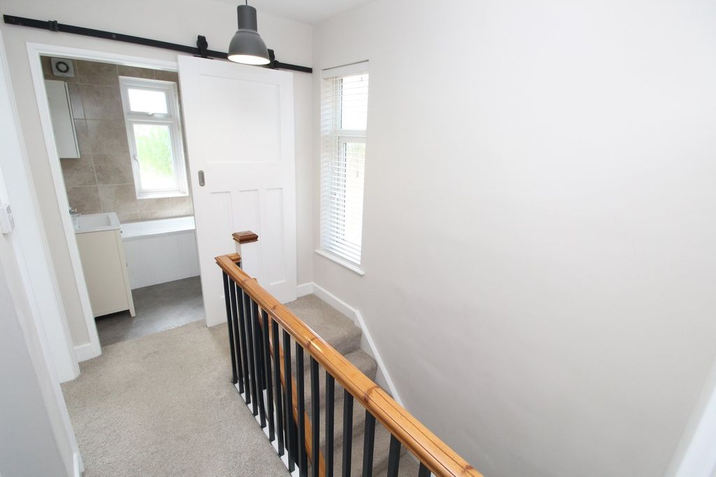 Additional image 9 of 3 bed semi-detached house for saleGrove Road, Blaby, Leicester LE8