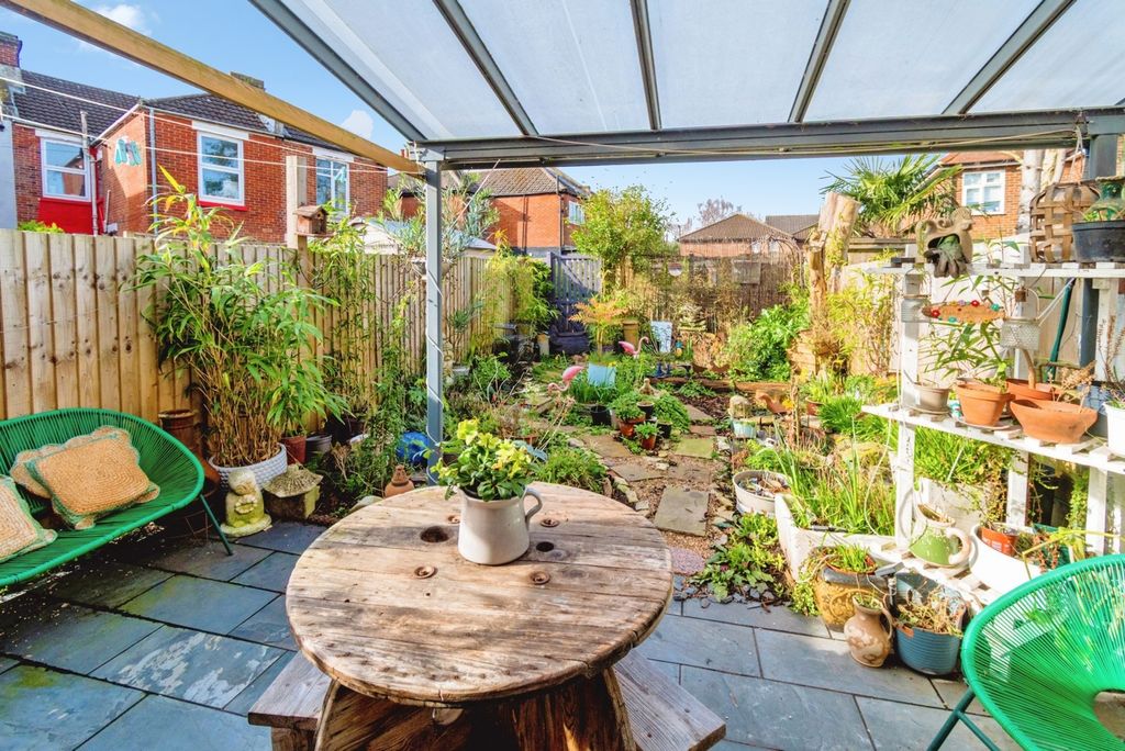 Additional image 9 of 3 bed end terrace house for salePriory Road, Southampton, Hampshire SO17