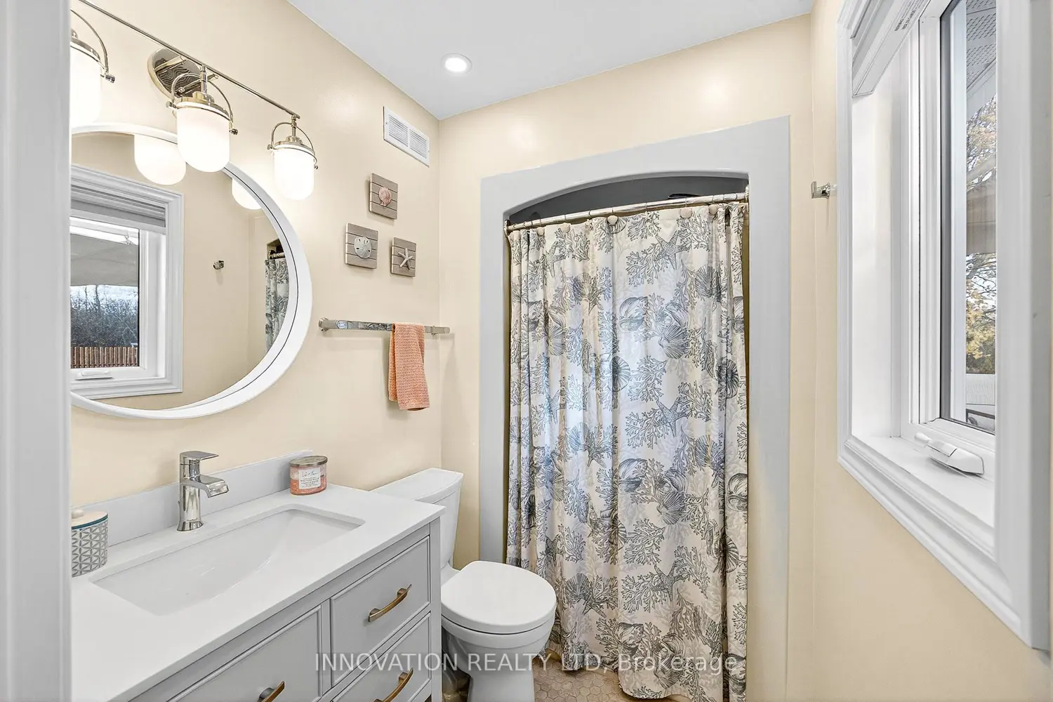 Additional image 7 of 201 Greystone Crescent