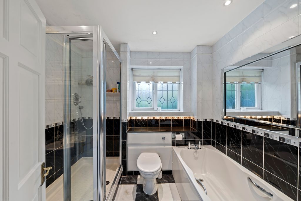 Additional image 19 of 4 bed detached house for saleCleveland Gardens, Worcester Park KT4