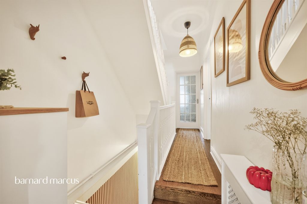 Additional image 7 of 2 bed maisonette for saleWashington Road, Worcester Park KT4