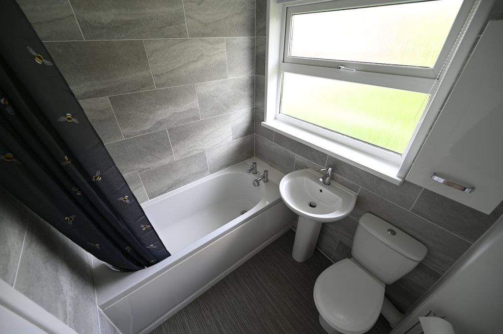 Additional image 6 of 2 bed flat for saleSelkirk Close, Wimborne BH21