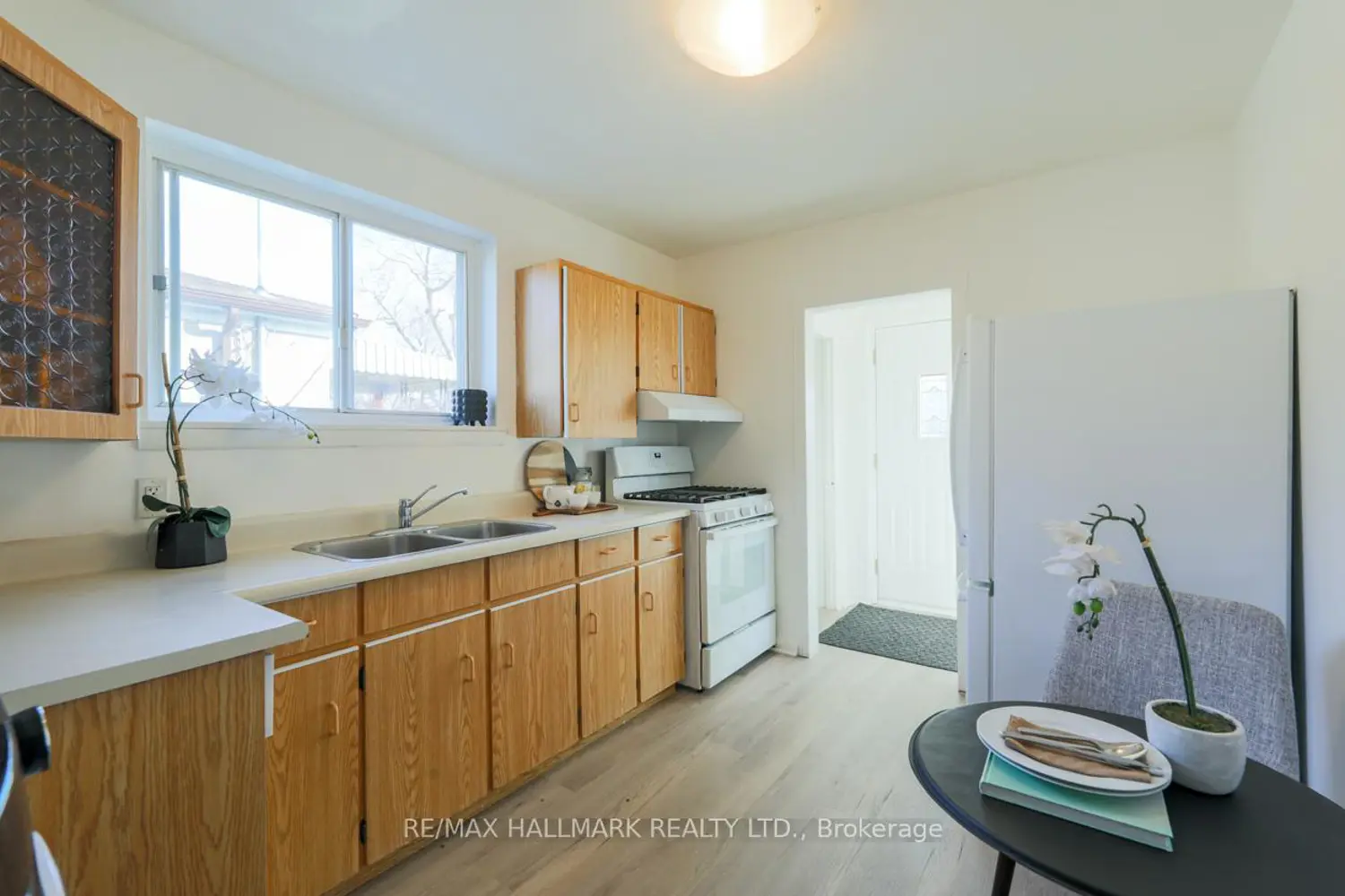 152 Santamonica Boulevard photo 4