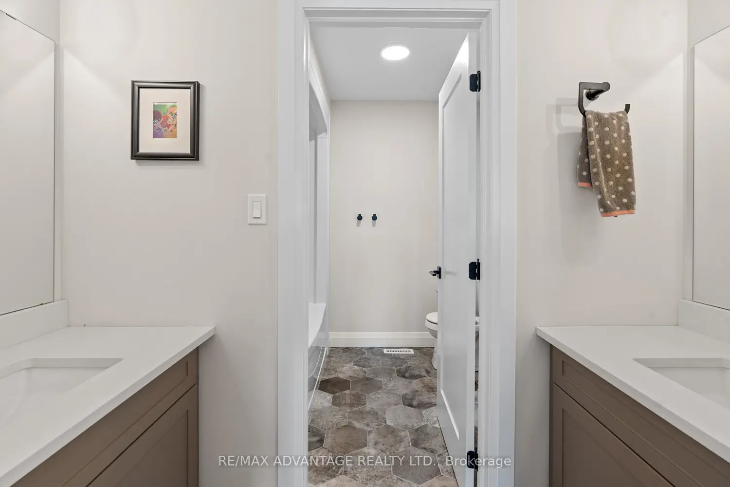Additional image 15 of 94 Mill Pond Crescent