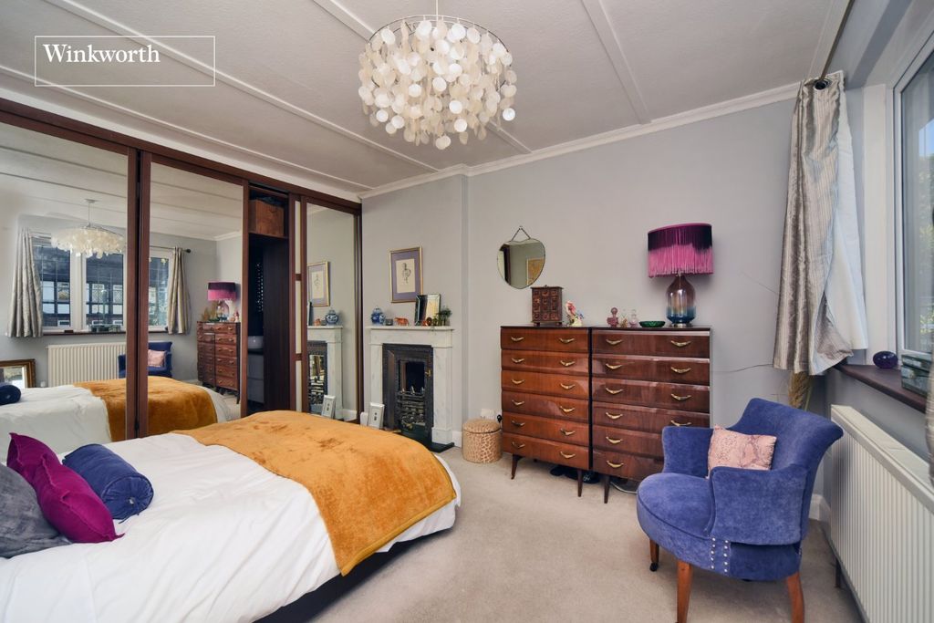 Additional image 12 of 4 bed detached house for saleKingsmead Avenue, Worcester Park KT4