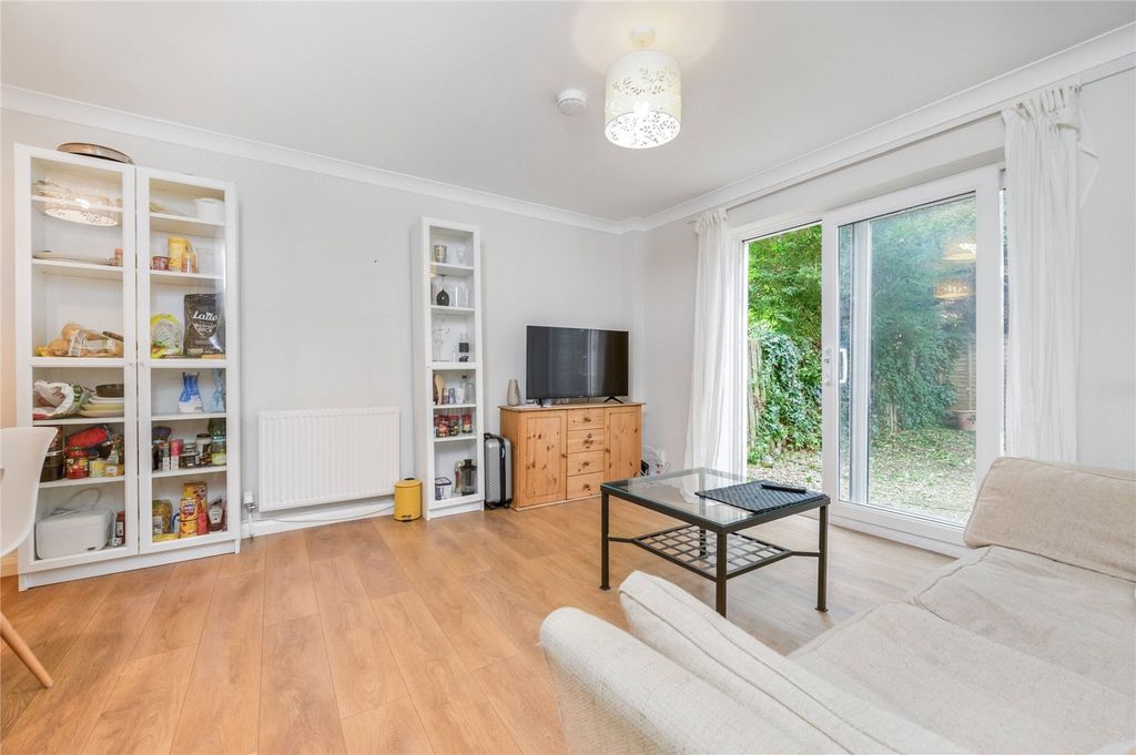 Additional image 2 of 4 bed terraced house for saleBerkeley Close, Southampton, Hampshire SO15