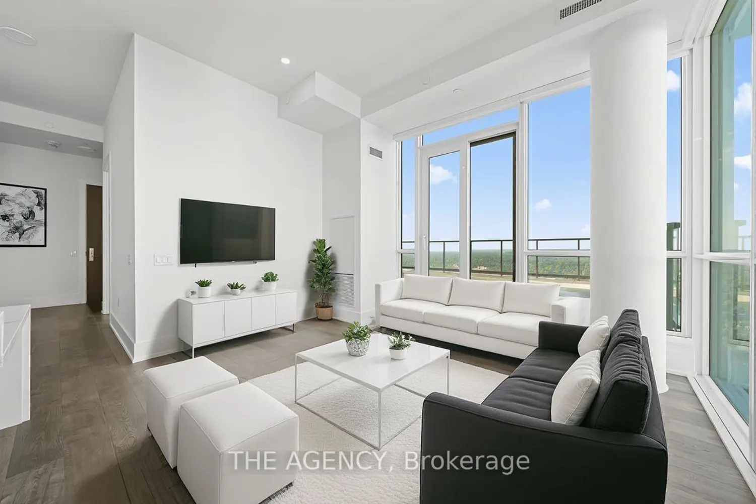 Additional image 8 of 39 Roehampton Avenue 4506