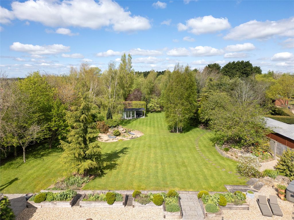Additional image 8 of 6 bed detached house for saleMain Road, Curbridge, Witney, Oxfordshire OX29