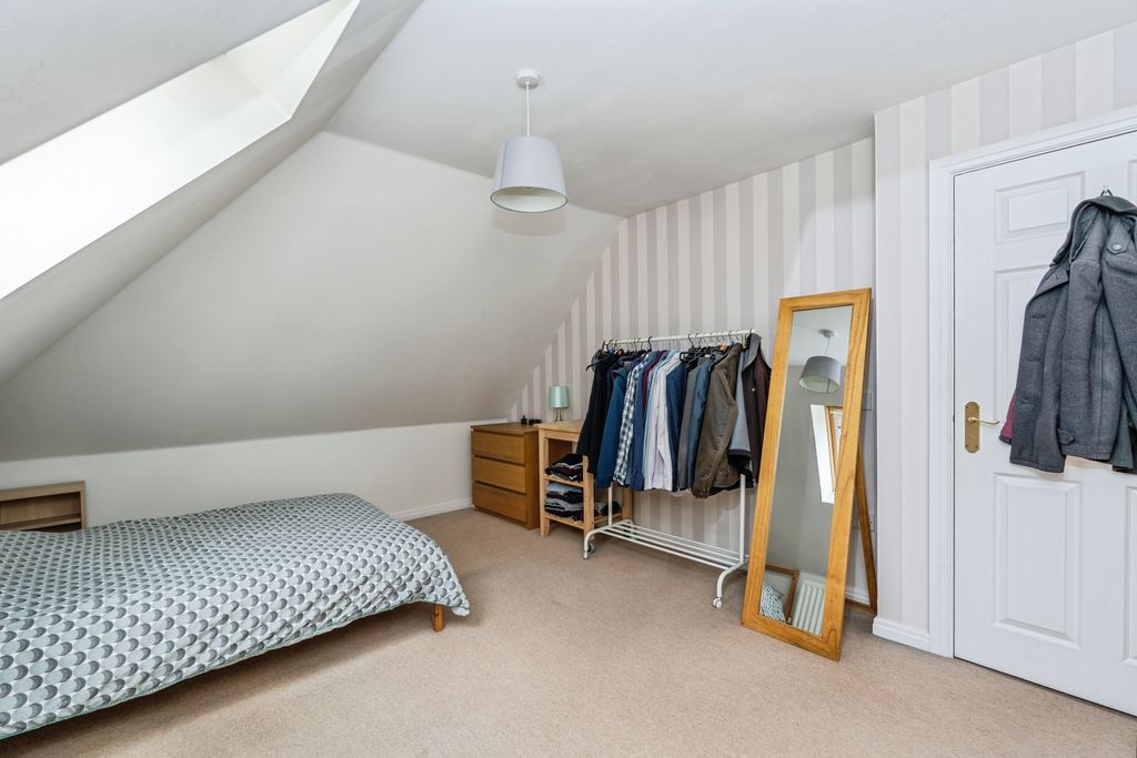Additional image 11 of 2 bed flat for saleMarshall Square, Southampton SO15