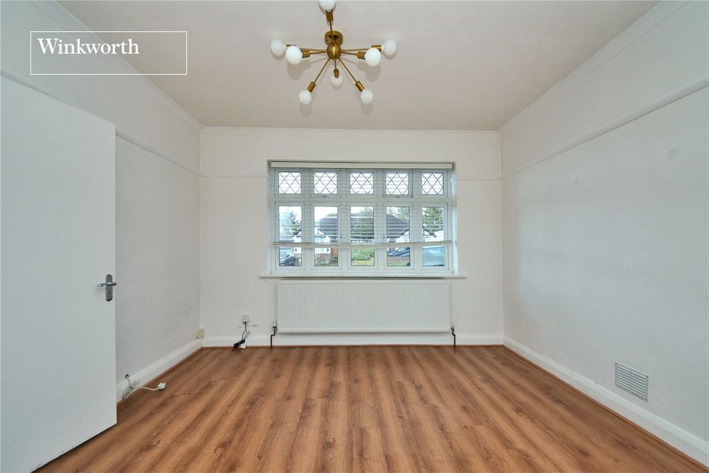 Additional image 16 of 5 bed semi-detached house for saleSt. Clair Drive, Worcester Park KT4