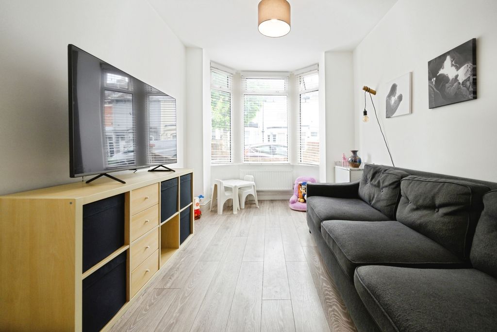Additional image 2 of 3 bed terraced house for saleWalden Road, Portsmouth, Hampshire PO2