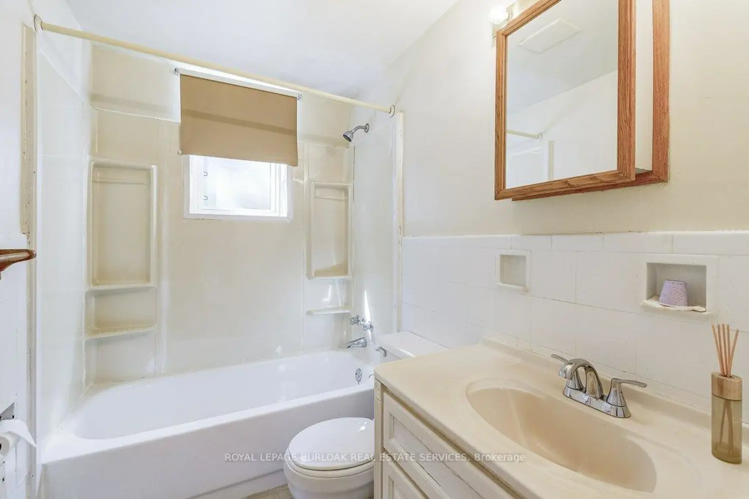 Additional image 17 of 2418 New Street 1