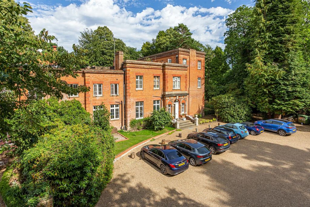 Additional image 32 of 4 bed property for saleLavershot Hall, Windlesham GU20