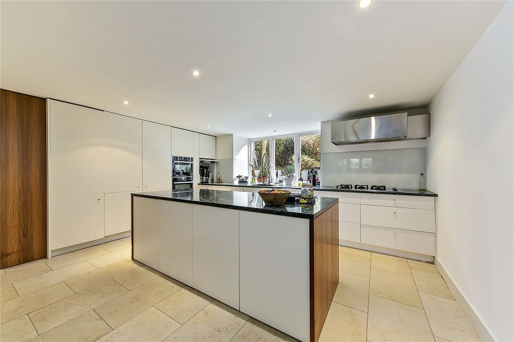 Additional image 15 of 6 bed semi-detached house for saleQueens Road, Richmond TW10