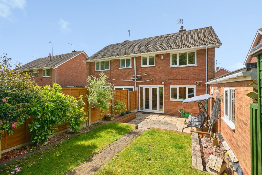 Additional image 24 of 4 bed semi-detached house for saleLinden Lane, Willenhall WV12