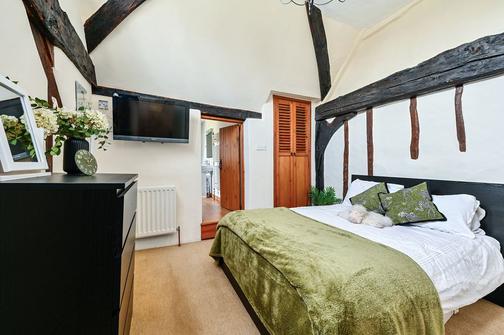 Additional image 9 of 5 bed detached house for saleWarren House Road, Wokingham RG40