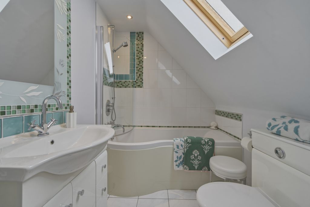 Additional image 23 of 5 bed detached house for saleWater Lane, Woolsthorpe By Colsterworth, Grantham NG33