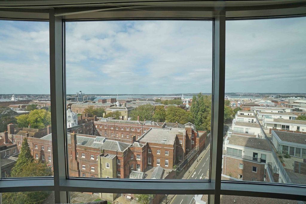 Additional image 22 of 2 bed flat for saleAdmiralty Tower, Portsmouth PO1